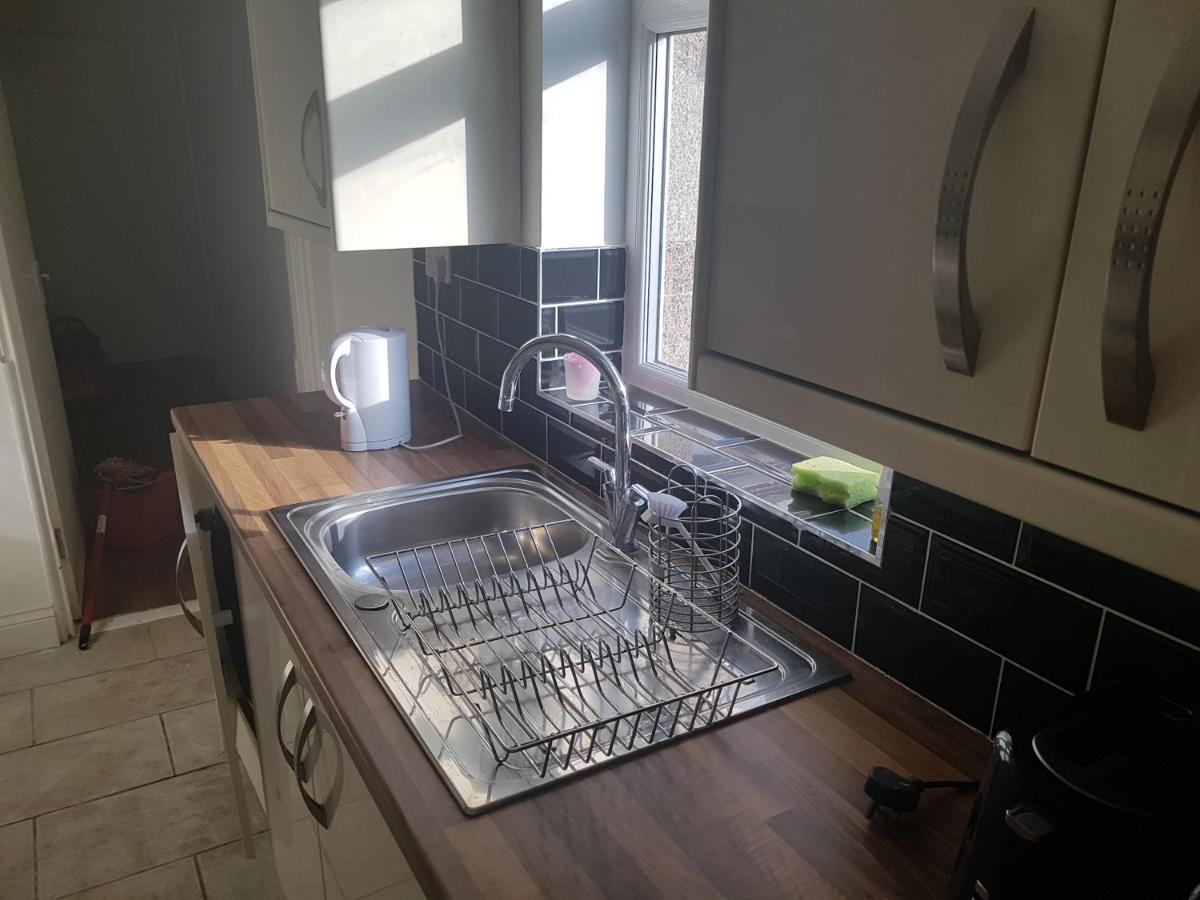 En suite bedrooms, Heaton, Newcastle Buitenkant foto