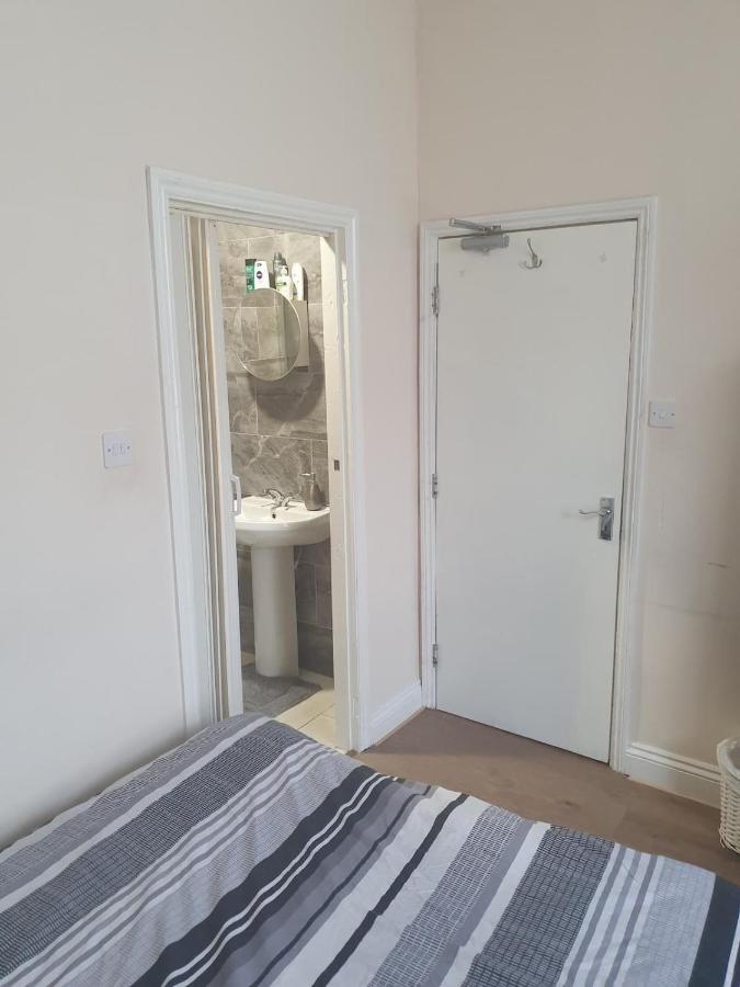 En suite bedrooms, Heaton, Newcastle Buitenkant foto