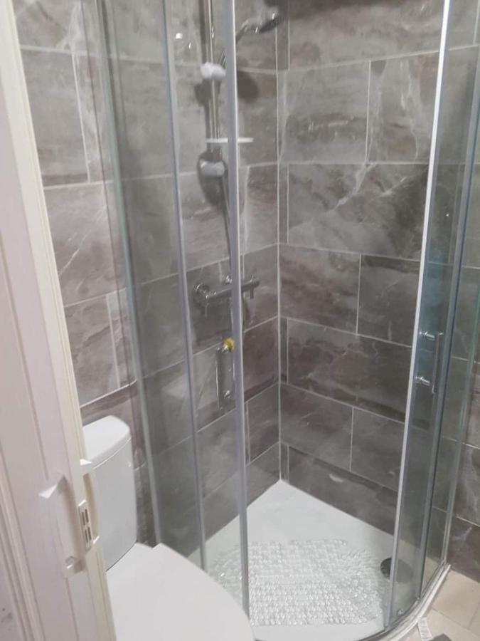 En suite bedrooms, Heaton, Newcastle Buitenkant foto