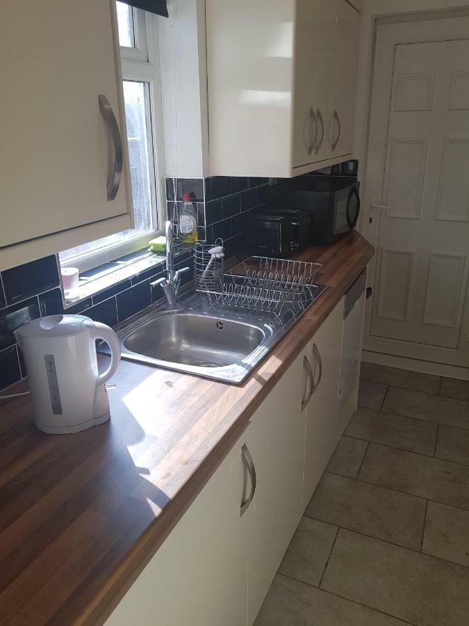 En suite bedrooms, Heaton, Newcastle Buitenkant foto